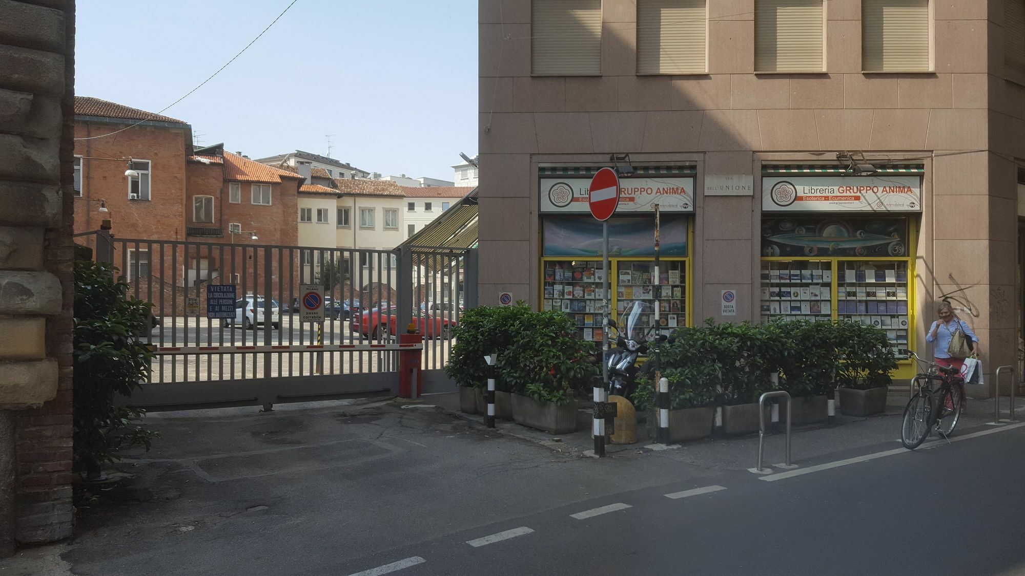 Bnbutler - Duomo Apartment - Galleria Unione มิลาน ภายนอก รูปภาพ