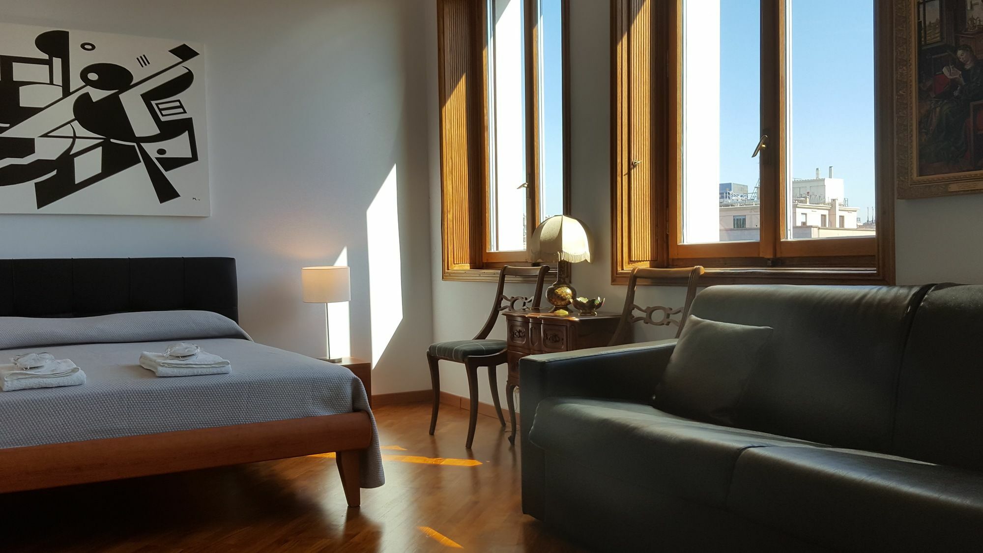 Bnbutler - Duomo Apartment - Galleria Unione มิลาน ภายนอก รูปภาพ