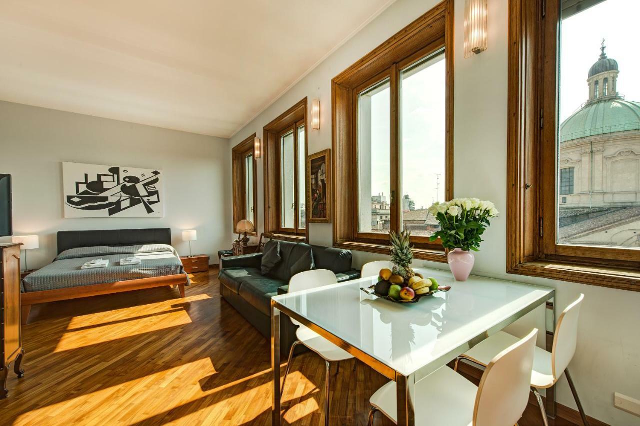 Bnbutler - Duomo Apartment - Galleria Unione มิลาน ภายนอก รูปภาพ